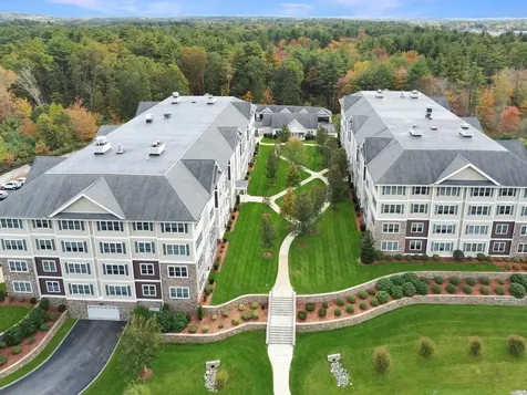 12 Braemoor Woods Road Salem NH 03079