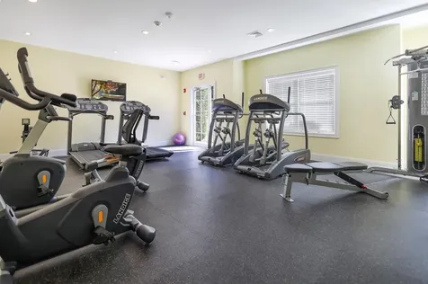 12 Braemoor Woods Road Salem NH 03079