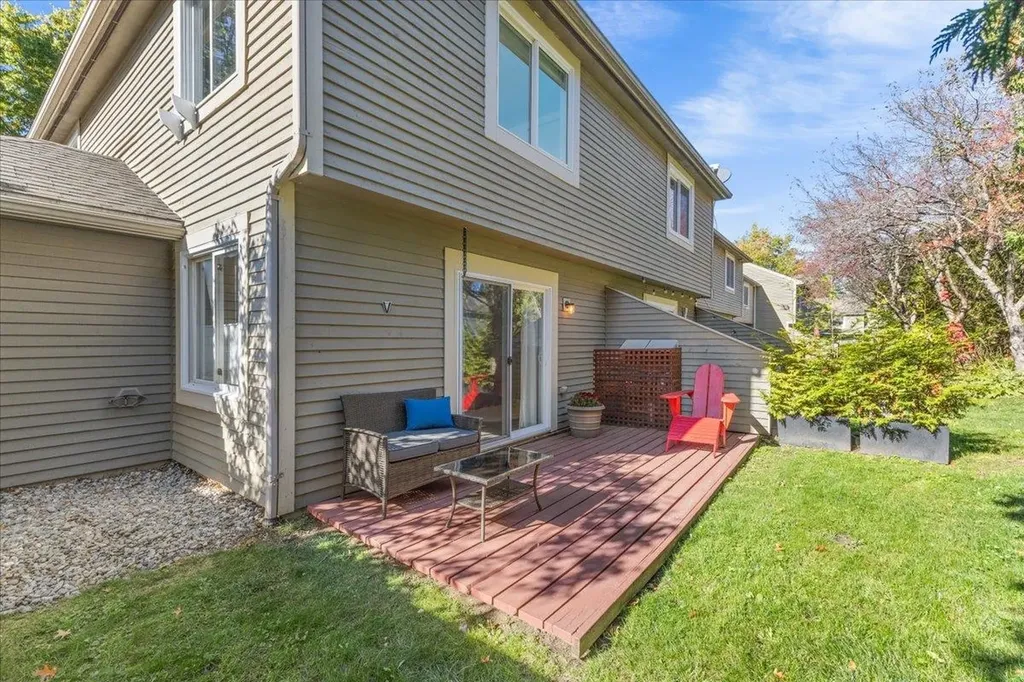 34 Overlook Drive South Burlington VT 05403