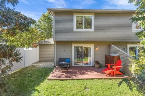 34 Overlook Drive South Burlington VT 05403