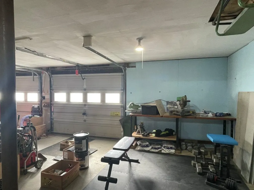 61 Old Antrim Road Stoddard NH 03464