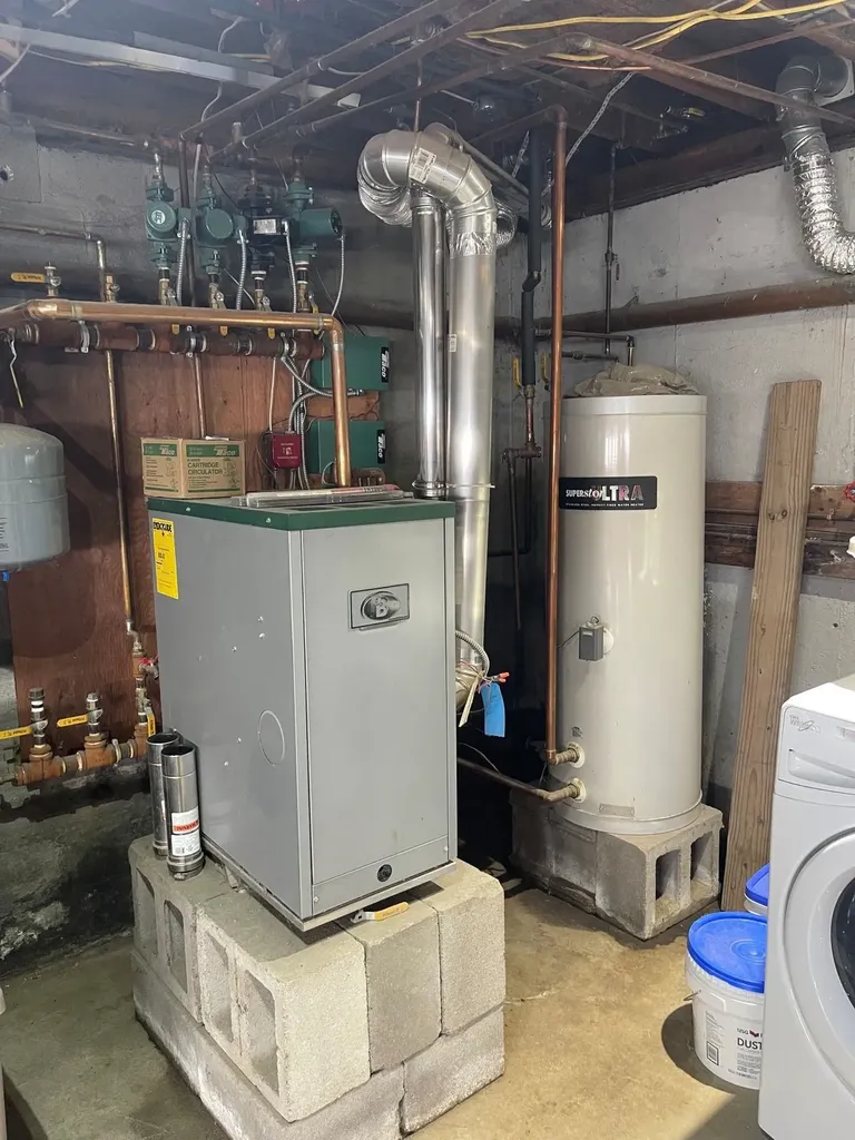 61 Old Antrim Road Stoddard NH 03464