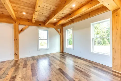 25 Halcyon Place Greenfield NH 03047