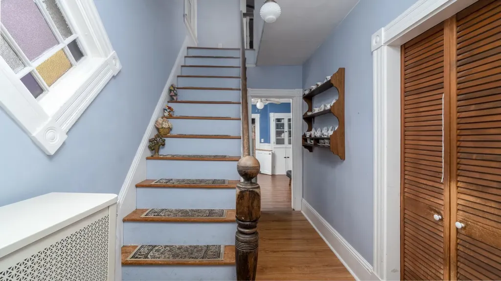 36 Eastman Street Nashua NH 03060