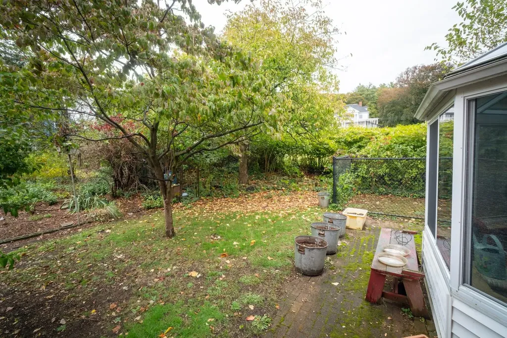 36 Eastman Street Nashua NH 03060