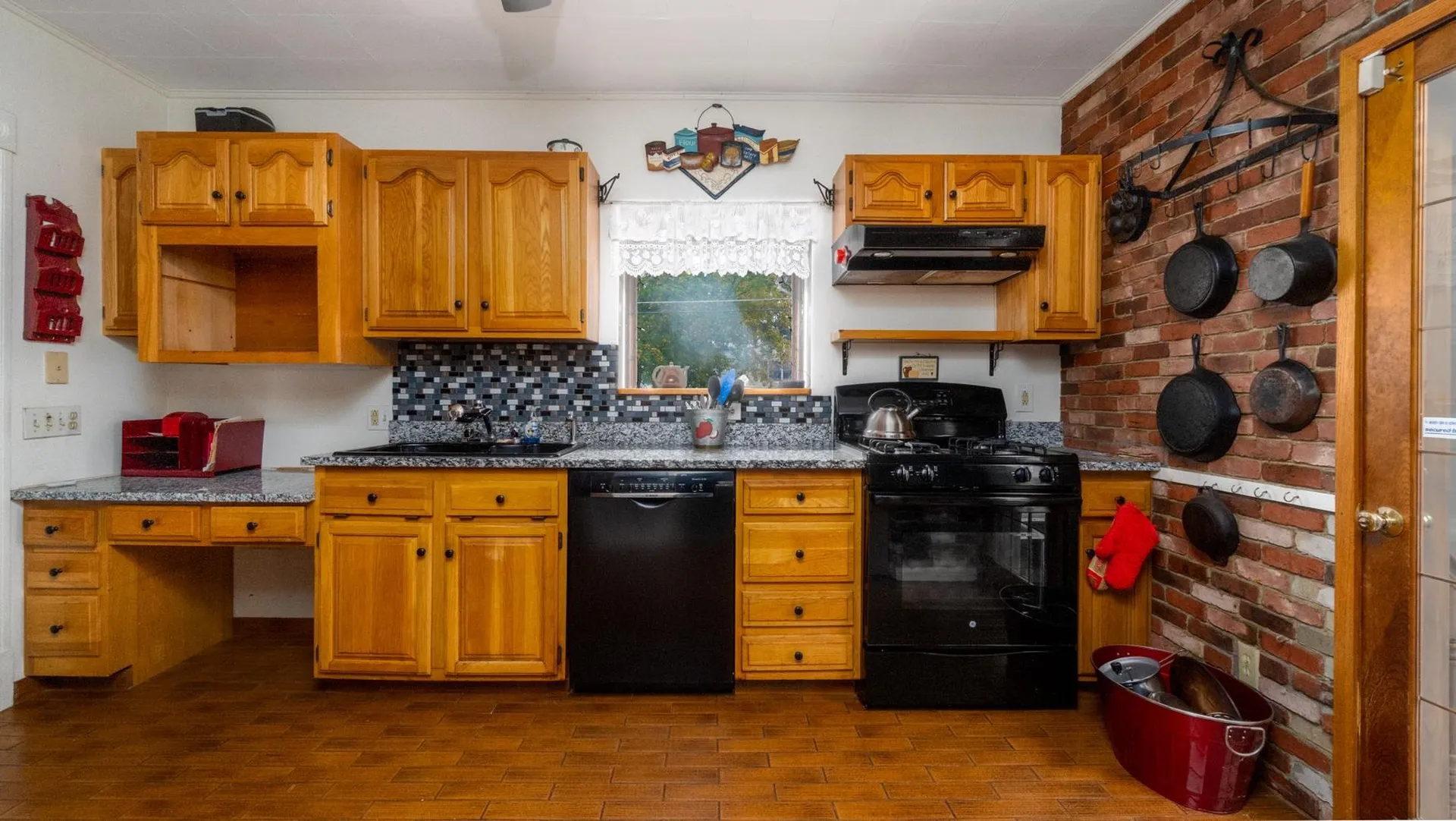 36 Eastman Street Nashua NH 03060