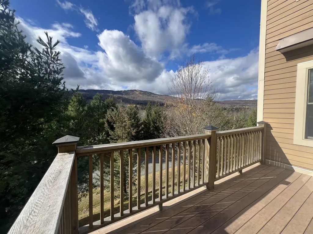 17A Boulder Ridge Drive Dover VT 05356