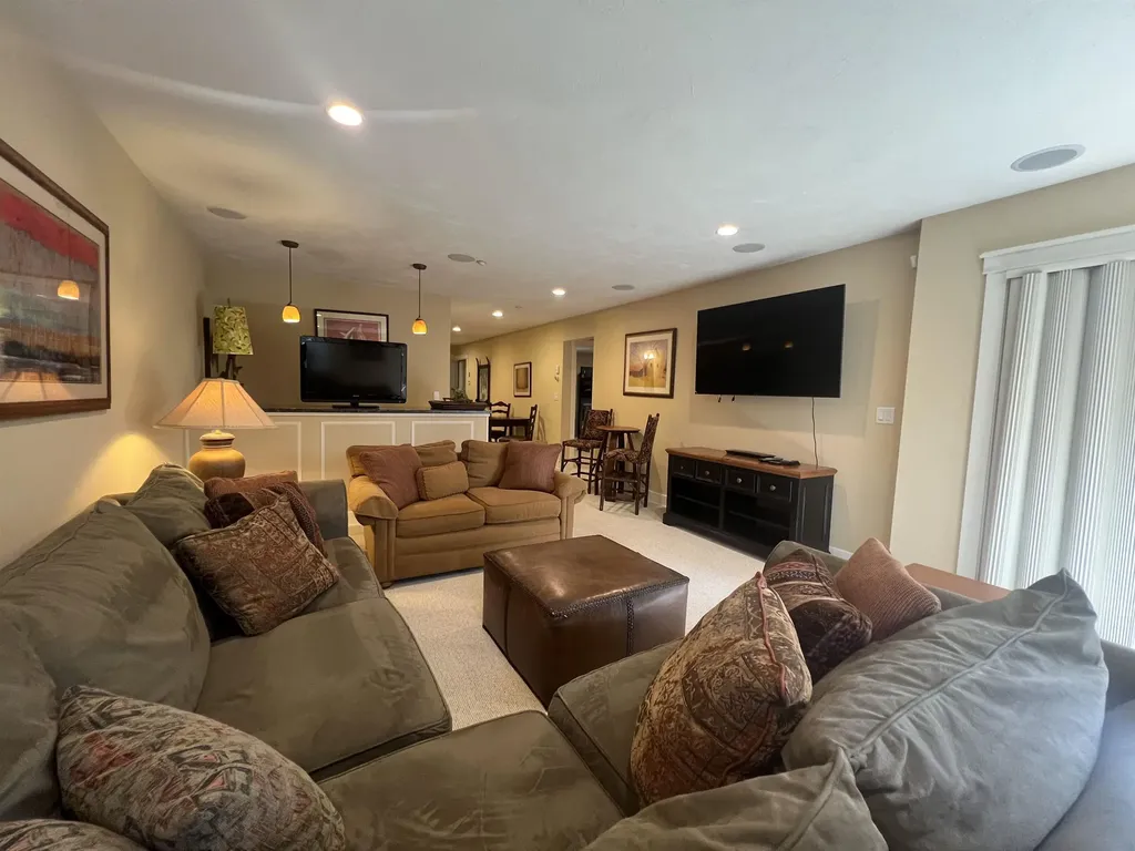 17A Boulder Ridge Drive Dover VT 05356