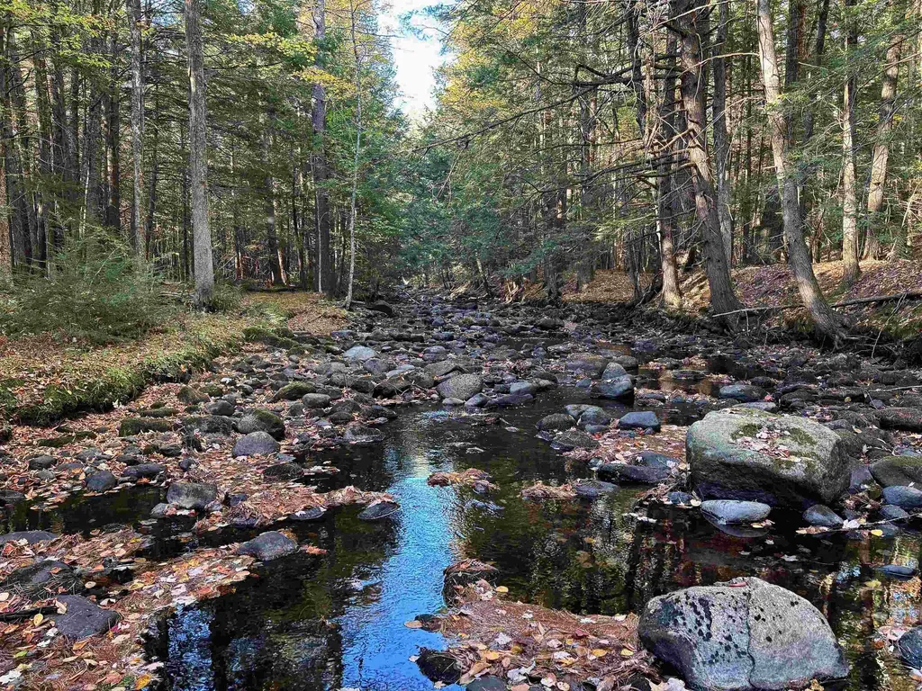 000 North Road Warner NH 03278