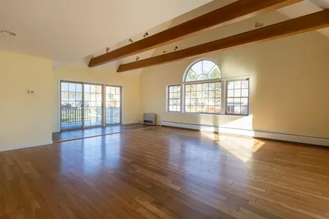 4 Pheasant Court York ME 03909