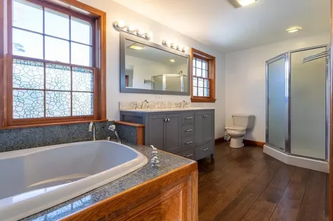 4 Pheasant Court York ME 03909