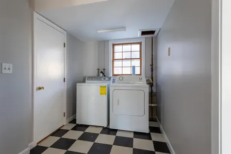 4 Pheasant Court York ME 03909