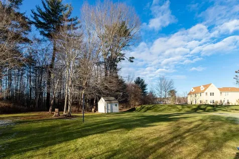 4 Pheasant Court York ME 03909