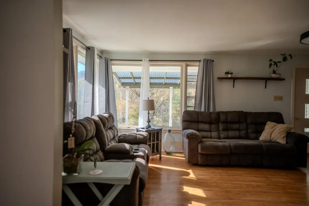 96 Stetson Terrace St. Johnsbury VT 05819