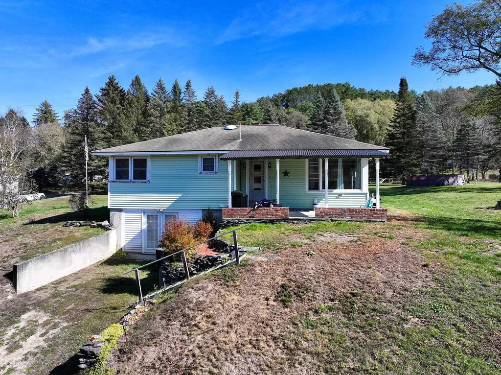 96 Stetson Terrace St. Johnsbury VT 05819