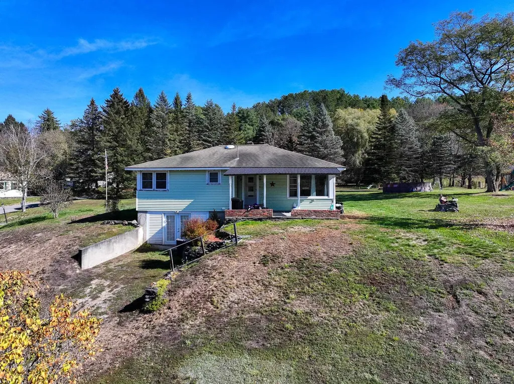 96 Stetson Terrace St. Johnsbury VT 05819