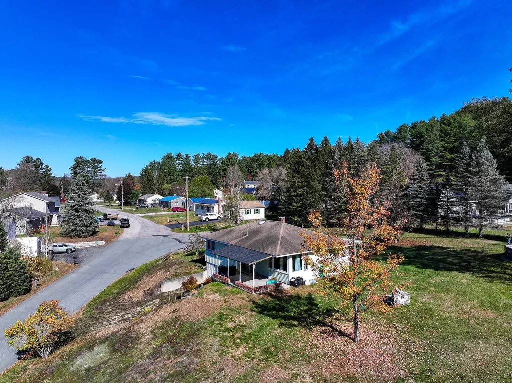 96 Stetson Terrace St. Johnsbury VT 05819