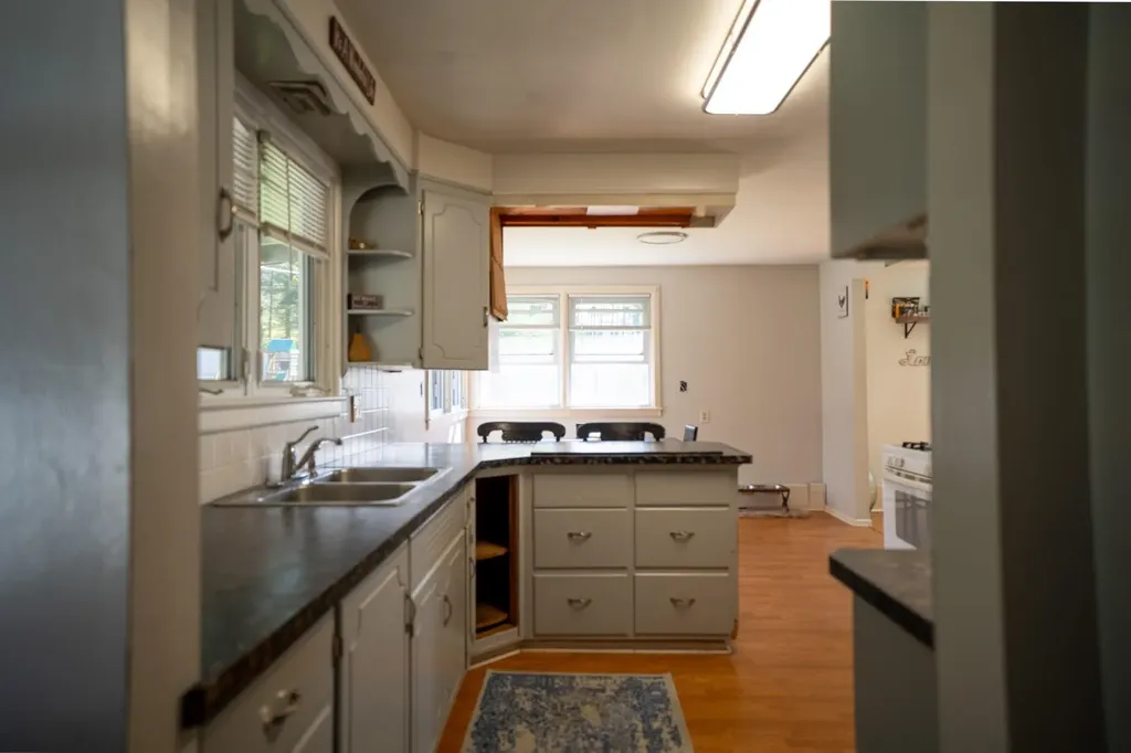 96 Stetson Terrace St. Johnsbury VT 05819