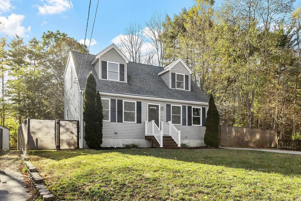 4 Morris Street Peterborough NH 03458