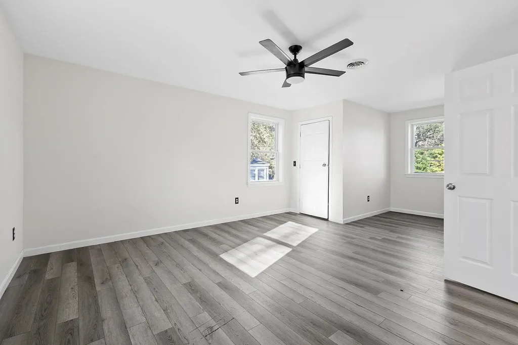 4 Morris Street Peterborough NH 03458