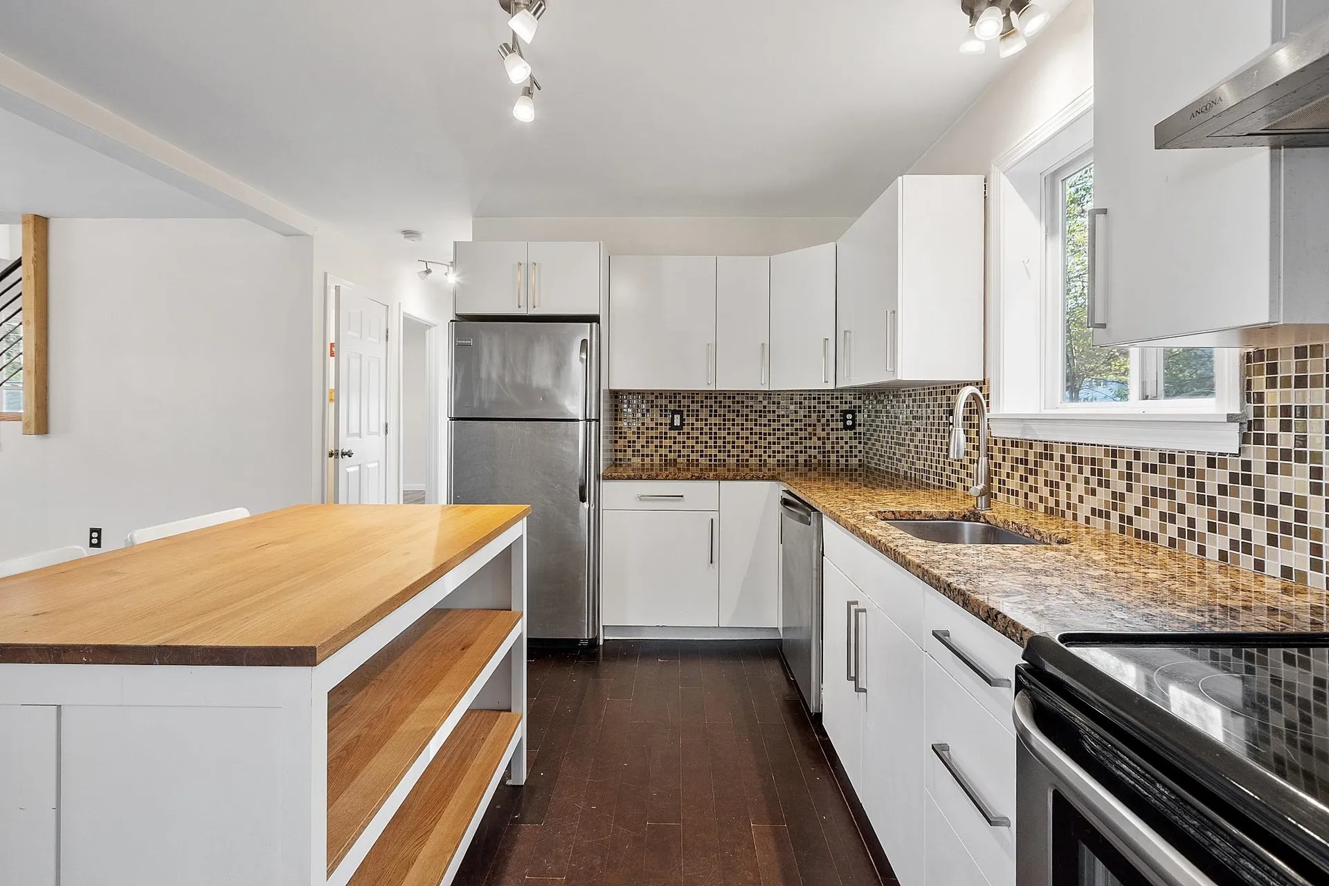 4 Morris Street Peterborough NH 03458