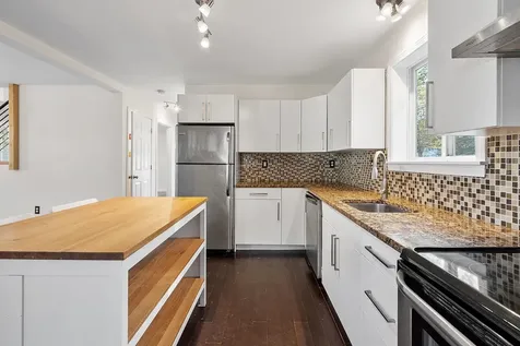 4 Morris Street Peterborough NH 03458