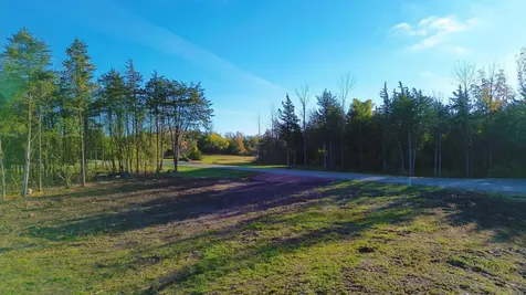 92 Lindsey's Lane South Hero VT 05486