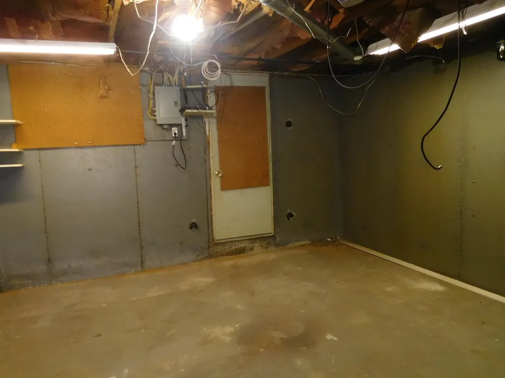 169 Fieldstone Drive Londonderry NH 03053