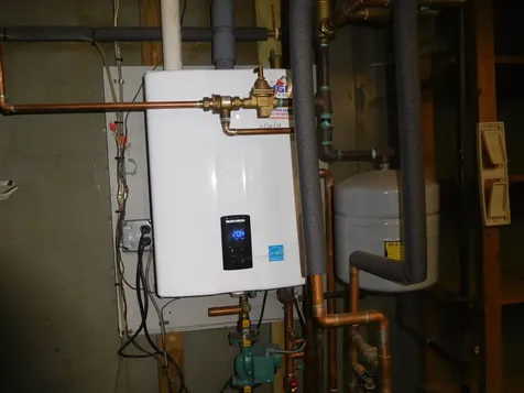 169 Fieldstone Drive Londonderry NH 03053