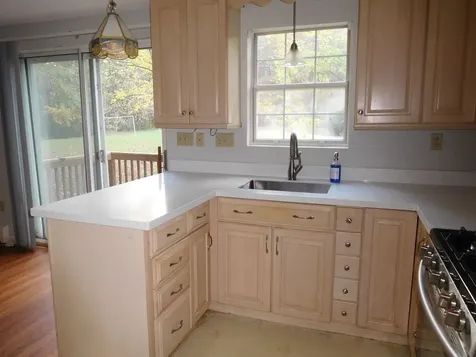 169 Fieldstone Drive Londonderry NH 03053