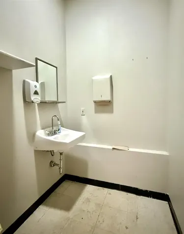 100 Lancaster Road Whitefield NH 03598