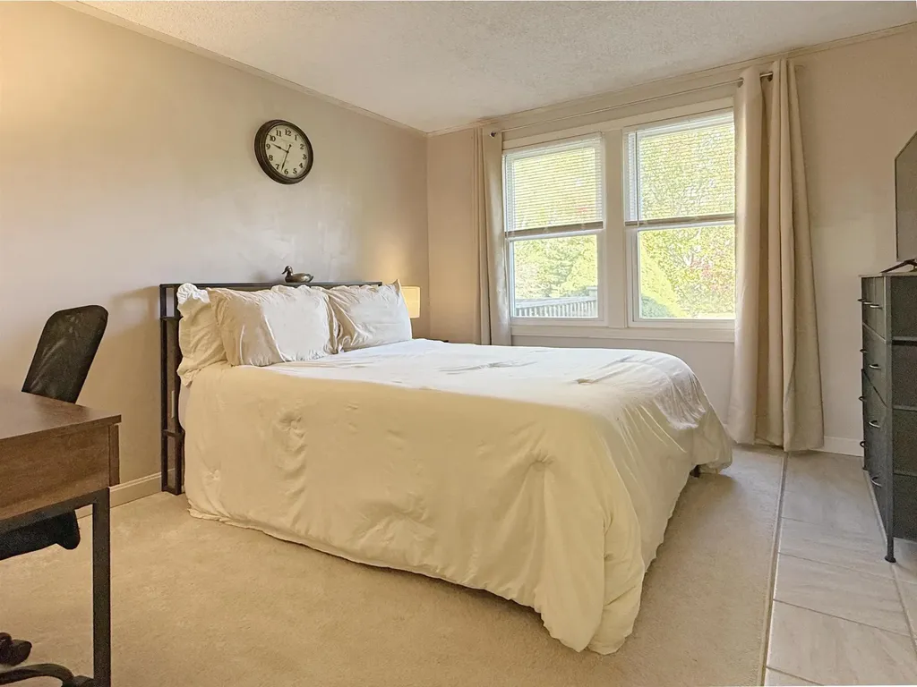 501 Quaker Street Ferrisburgh VT 05473