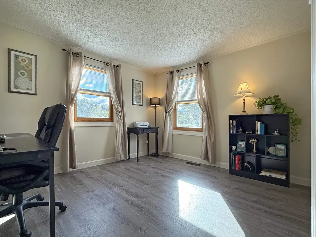 501 Quaker Street Ferrisburgh VT 05473