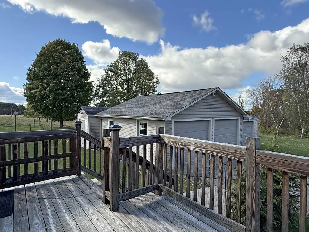 501 Quaker Street Ferrisburgh VT 05473