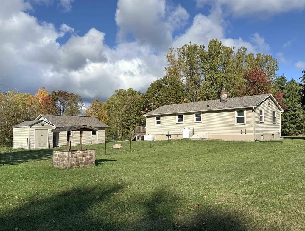 501 Quaker Street Ferrisburgh VT 05473