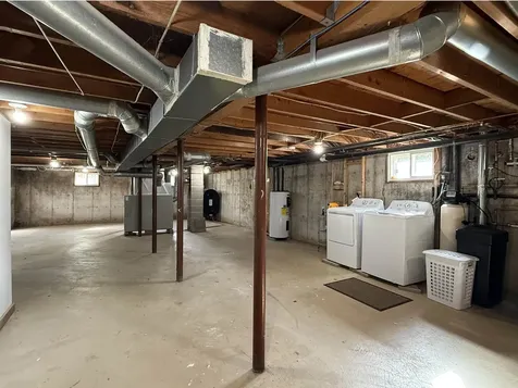 501 Quaker Street Ferrisburgh VT 05473