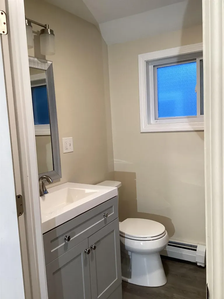 14 Foster Keene NH 03431