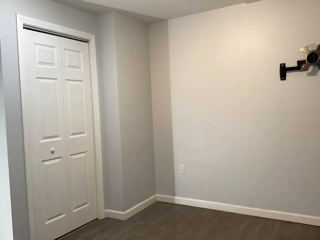 14 Foster Keene NH 03431