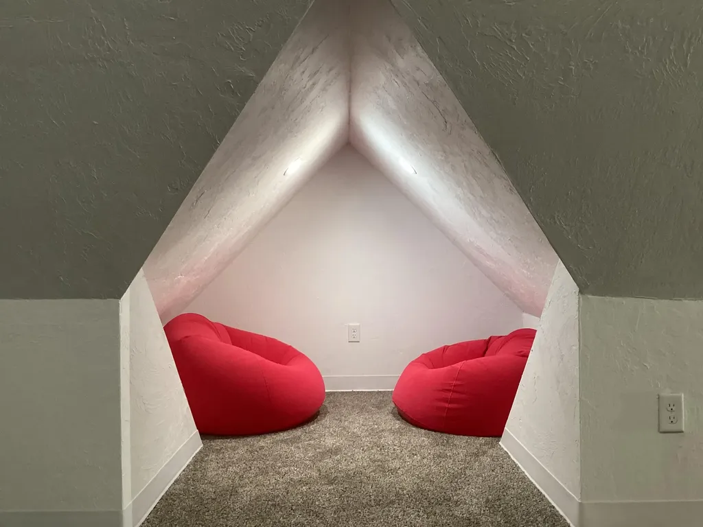 14 Foster Keene NH 03431