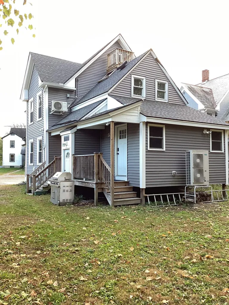 14 Foster Keene NH 03431