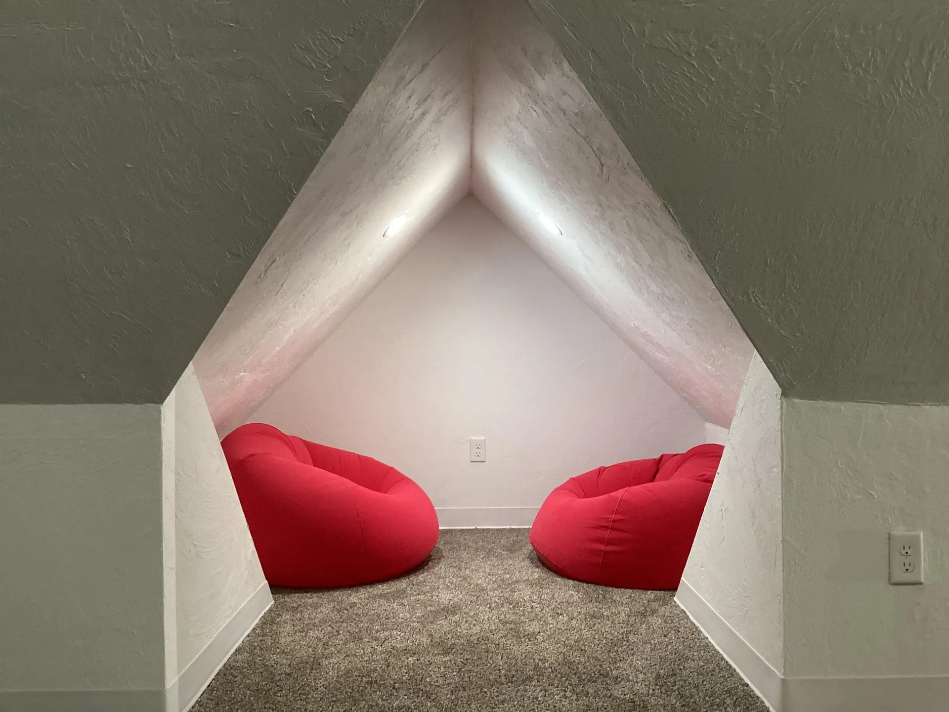 14 Foster Keene NH 03431