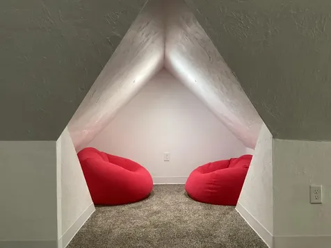 14 Foster Keene NH 03431