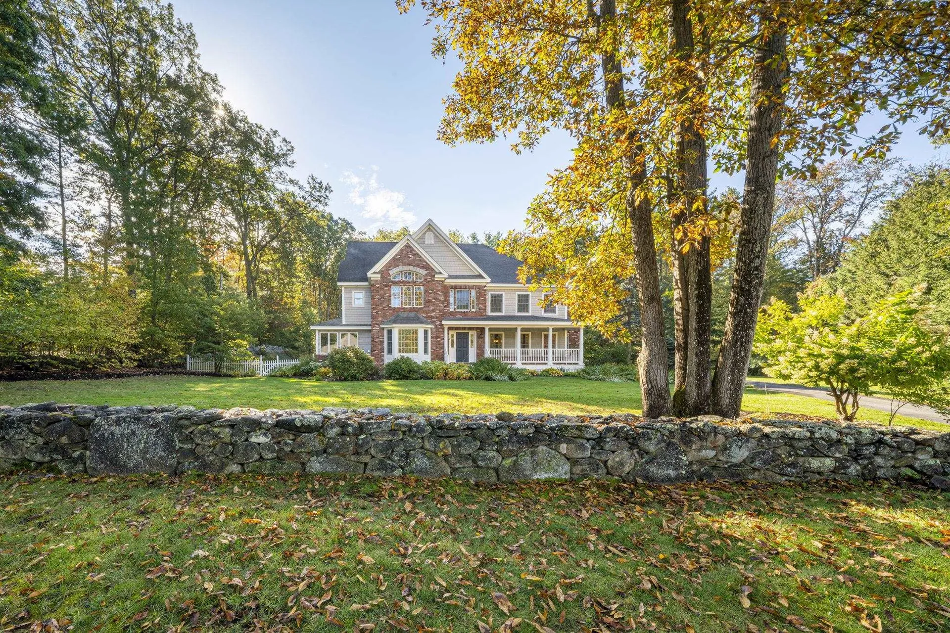 17 Welch Road Londonderry NH 03053