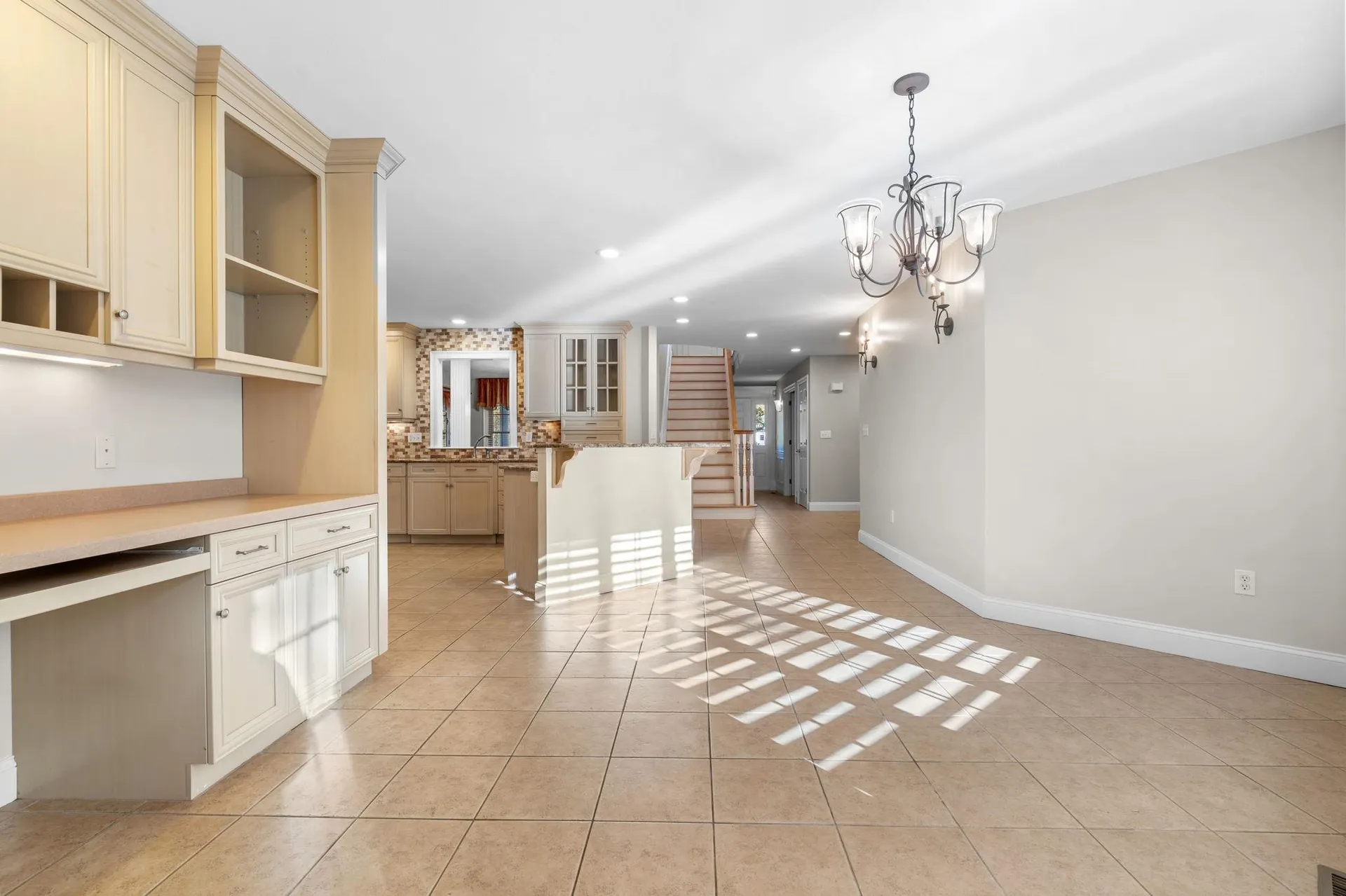 17 Welch Road Londonderry NH 03053