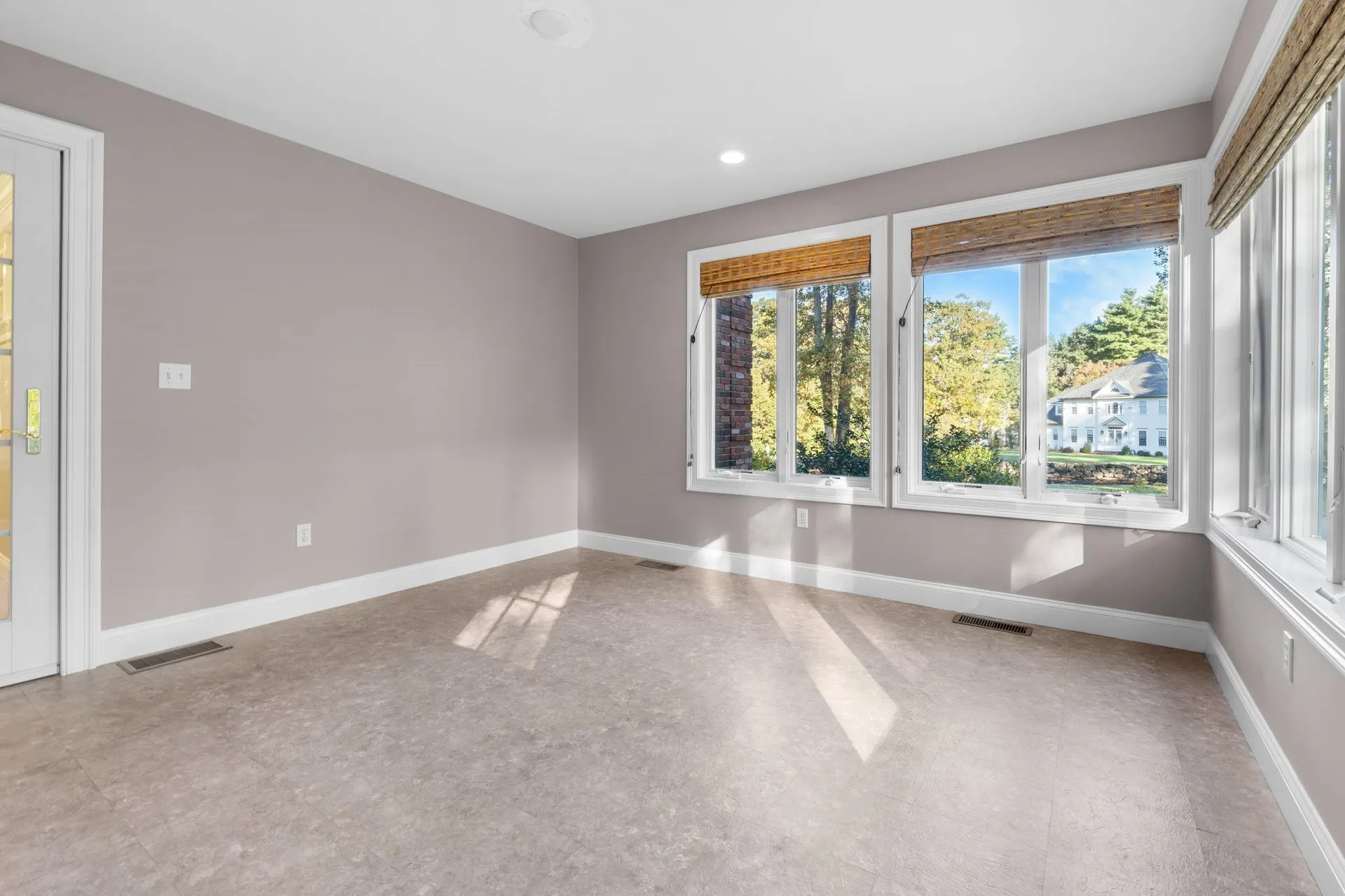 17 Welch Road Londonderry NH 03053