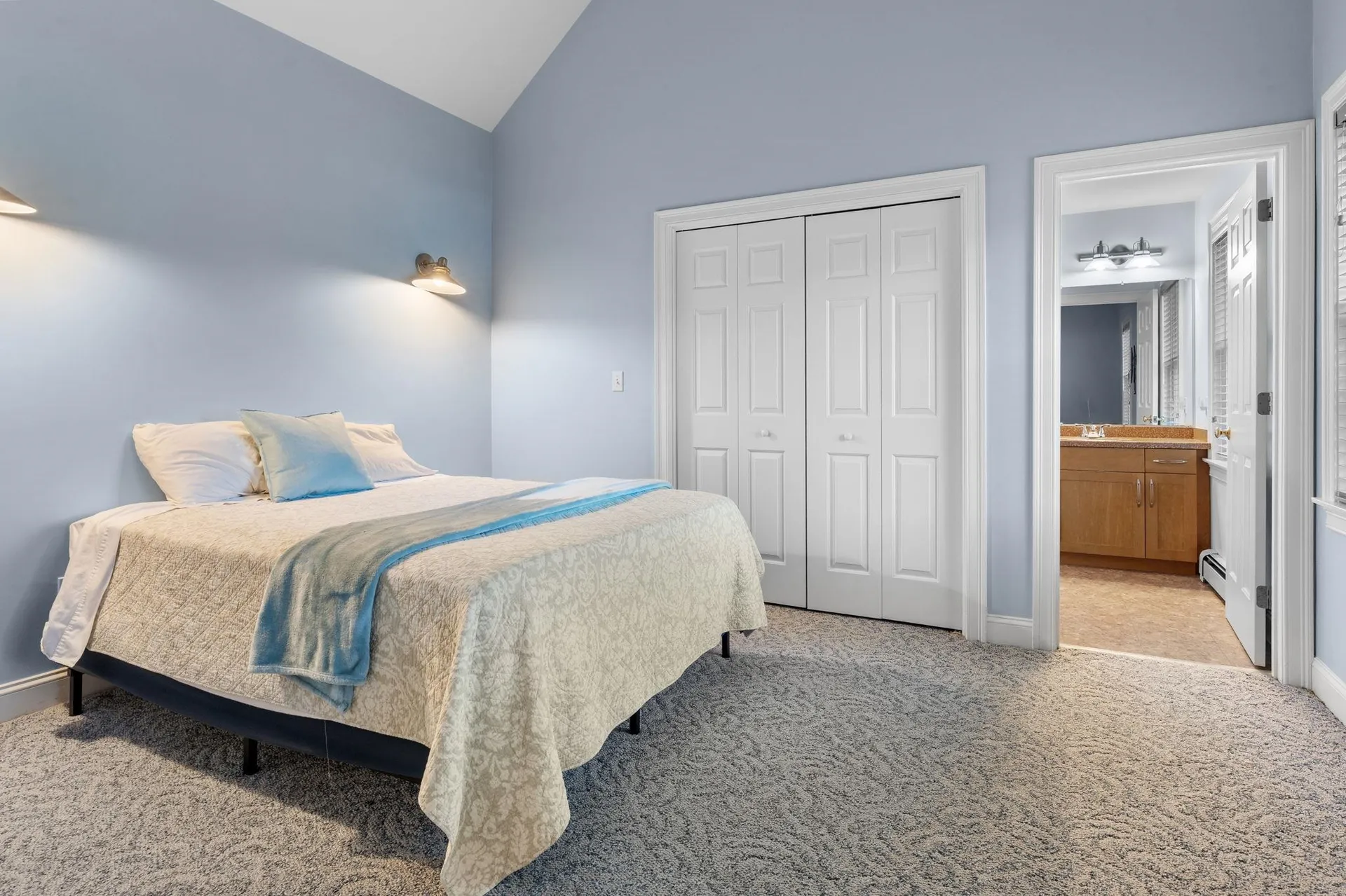 17 Welch Road Londonderry NH 03053