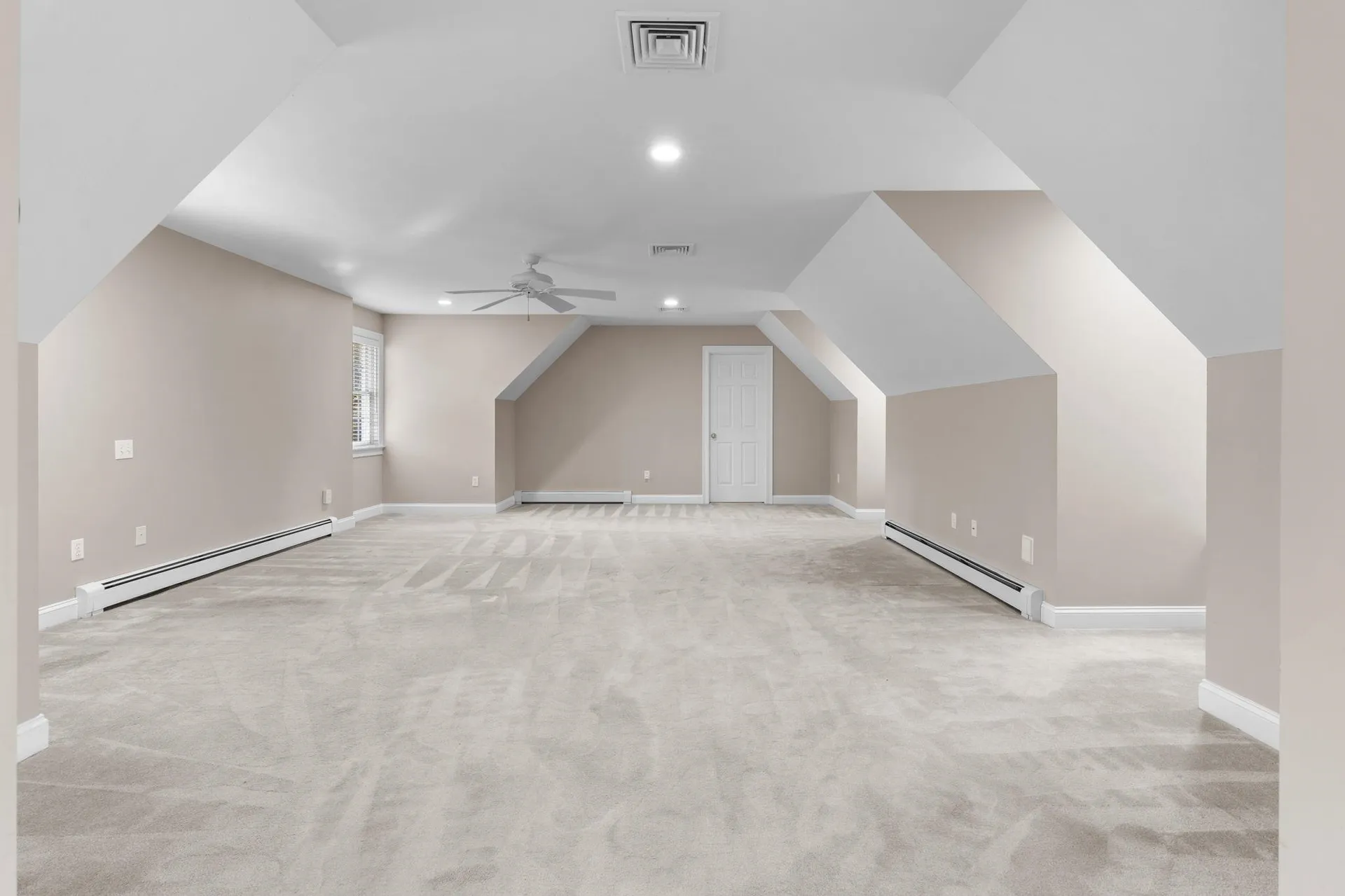 17 Welch Road Londonderry NH 03053