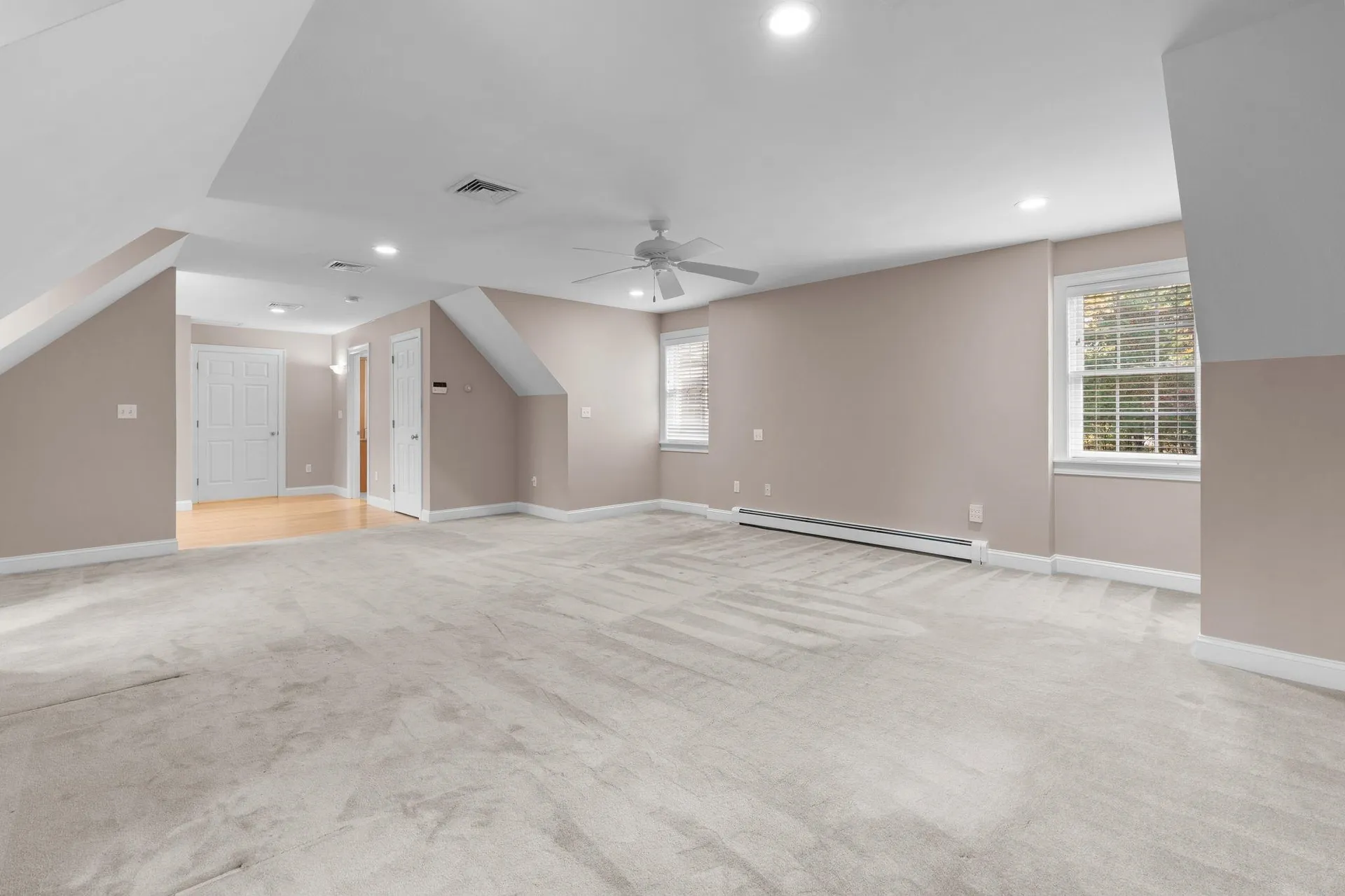 17 Welch Road Londonderry NH 03053