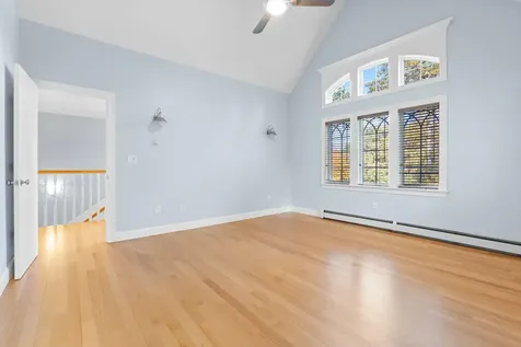 17 Welch Road Londonderry NH 03053