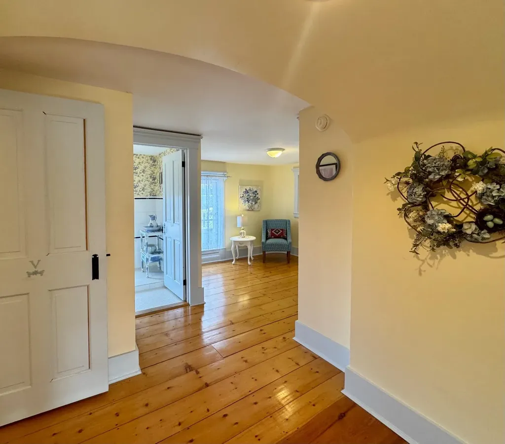 14 Curtis Road Gilford NH 03249